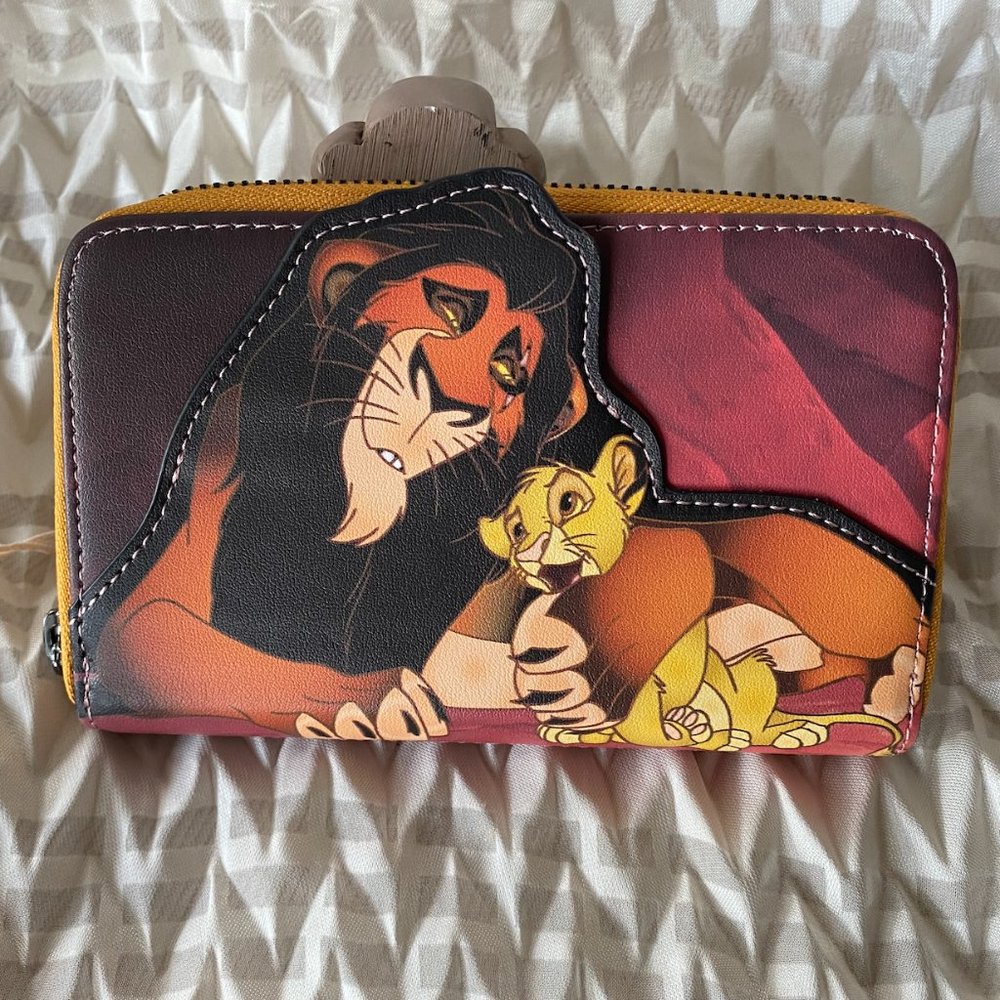 Loungefly Disney Lion King Scene Scar Ziparound Wallet. NWT